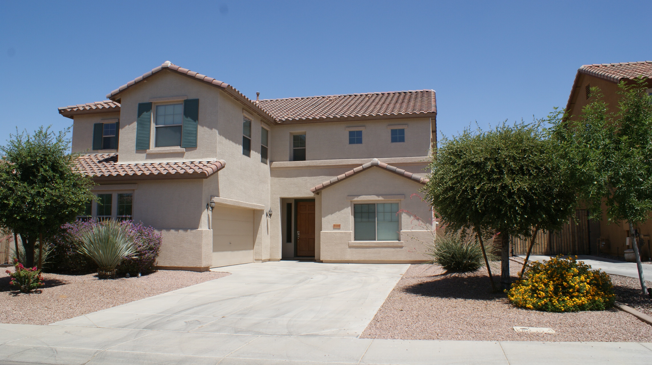Property main image